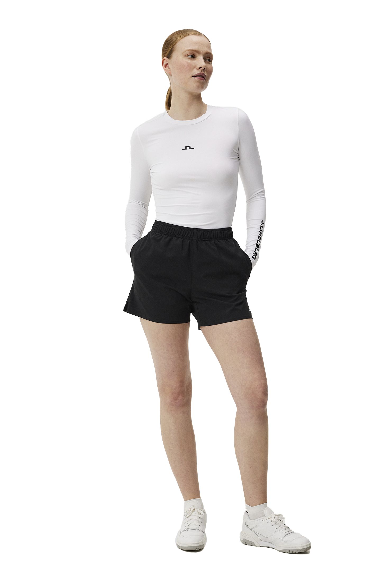 J LINDEBERG, W PRICILLA SHORTS