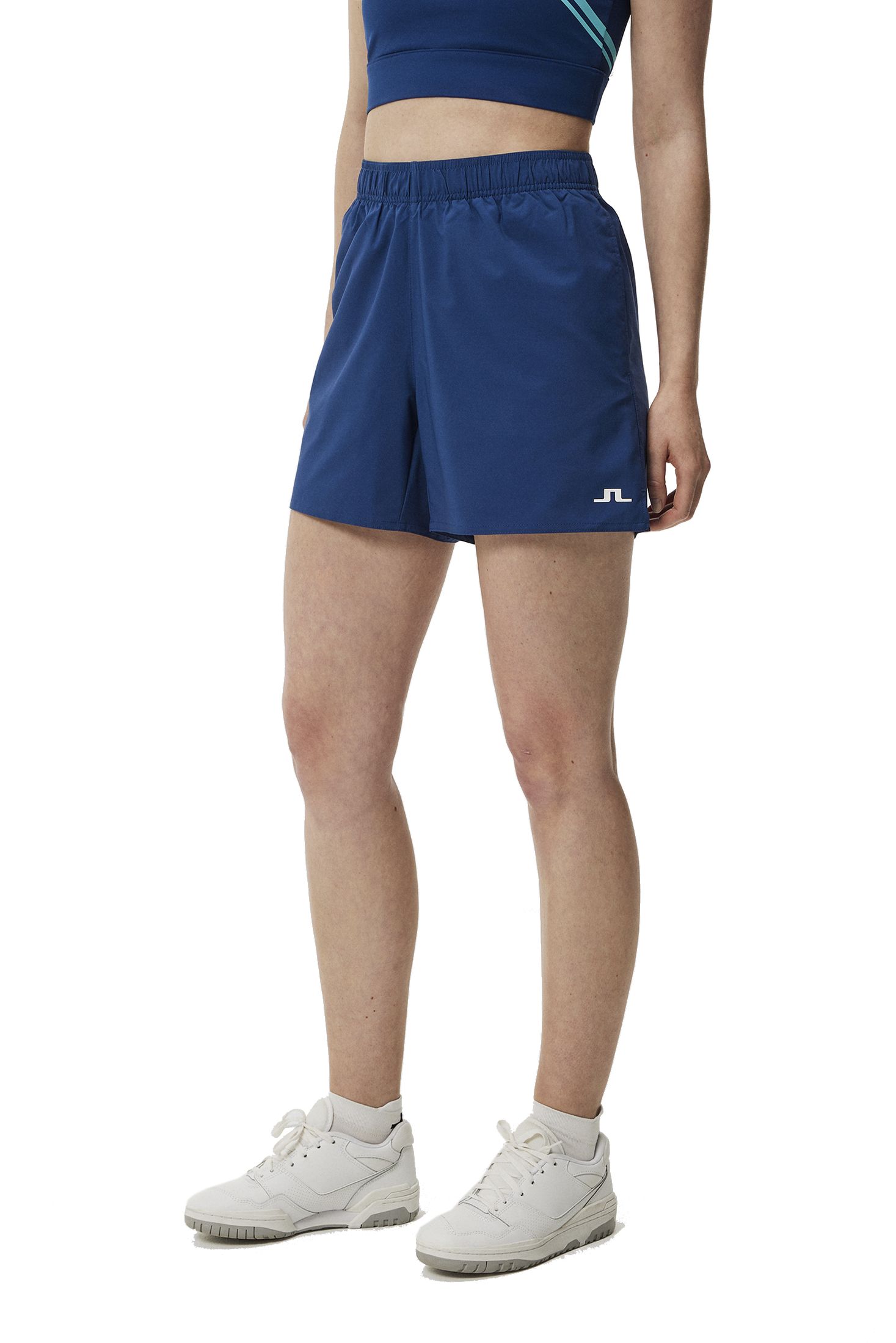 J LINDEBERG, W PRICILLA SHORTS